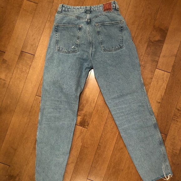 Zara high waisted straight leg jeans - Picture 4 of 8